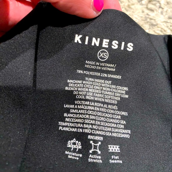 NWT Kineses 7/8 high-waisted black leggings - Picture 2 of 7